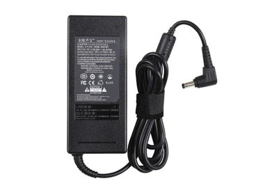 Marterial의 5.5*2.5mm DC 끝 내화장치를 가진 FCC Rohs ASUS 노트북 AC 접합기 19V 4.74A