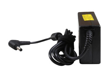 Marterial의 5.5*2.5mm DC 끝 내화장치를 가진 FCC Rohs ASUS 노트북 AC 접합기 19V 4.74A