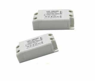 12W 낮은 전압 LED 힘 접합기 12v 일정한 전압 LED 전력 공급에 6W