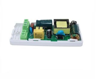 12V 1.25A 15W dc는 플라스틱 덮개 및 나사식 터미널을 가진 엇바꾸기 전력 공급을 지도했습니다