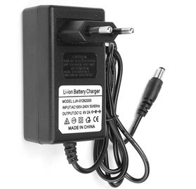 12.6V 2A Li 이온 배터리 충전기, 건전지 팩, 까만 색깔, custmized DC 연결관을 위한 ac 직류 전원 접합기